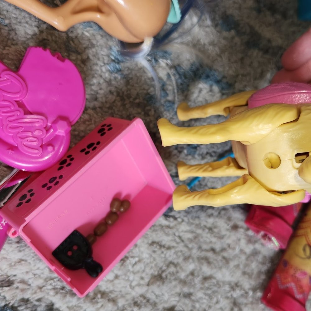 Big Lot of Barbie Pets and Accessories || Surf Boards EUC - Picture 8 of 10